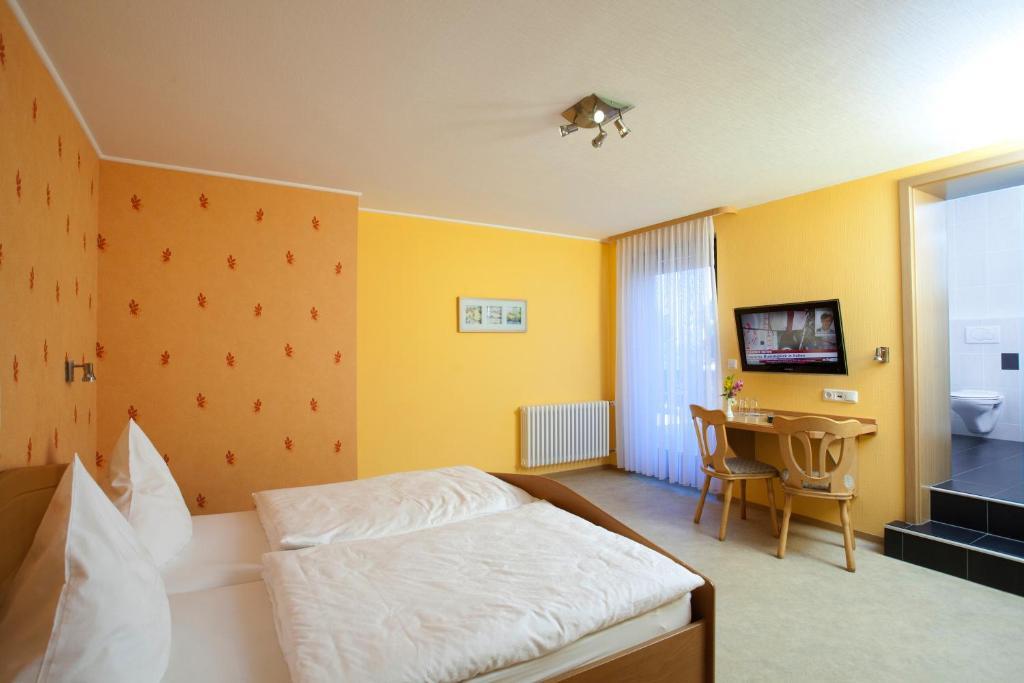 Haus Hubertus Hotell Winterspelt Rom bilde